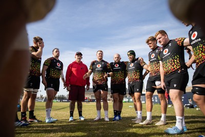 080726 - Wales Rugby train in Argentina for their second game of the Nations Championship - Dewi Lake speaks in the team huddle