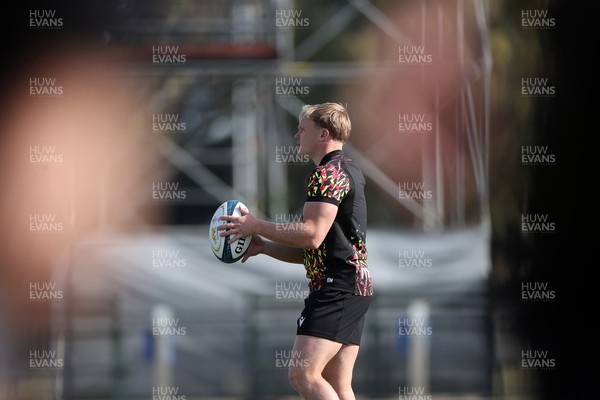 080726 - Wales Rugby train in Argentina for their second game of the Nations Championship - Blair Murray during training