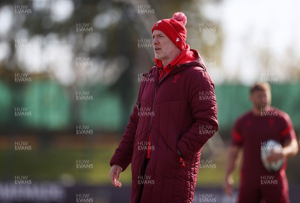 080726 - Wales Rugby train in Argentina for their second game of the Nations Championship - Steve Tandy, Head Coach during training