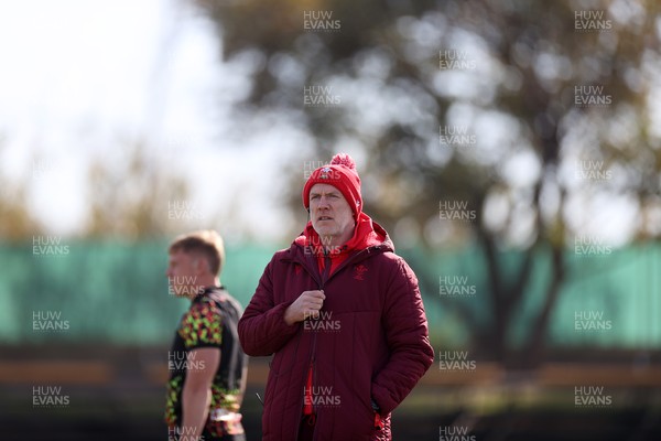 080726 - Wales Rugby train in Argentina for their second game of the Nations Championship - Steve Tandy, Head Coach during training