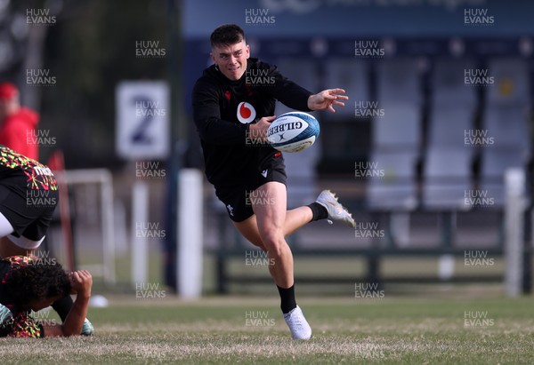 080726 - Wales Rugby train in Argentina for their second game of the Nations Championship - Reuben Morgan-Williams during training
