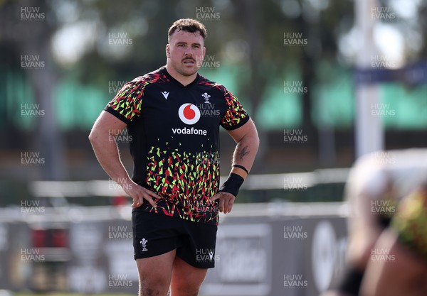 080726 - Wales Rugby train in Argentina for their second game of the Nations Championship - Ben Warren during training