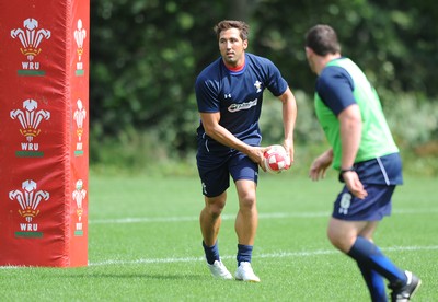 08.08.11 - Wales Rugby Training - Gavin Henson during training. 
