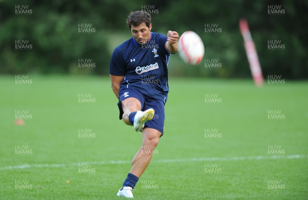 08.08.11 - Wales Rugby Training - Gavin Henson during training. 