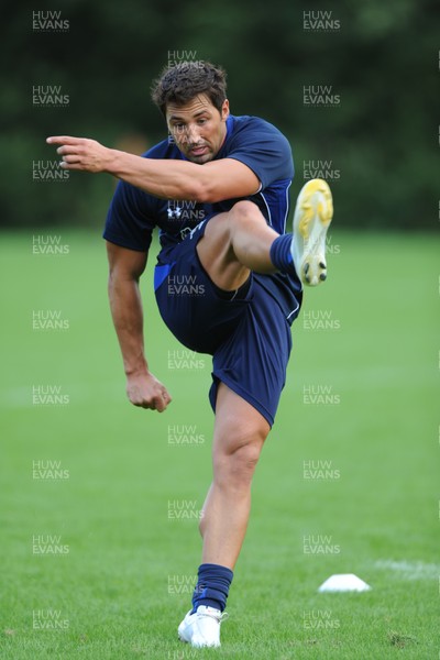 08.08.11 - Wales Rugby Training - Gavin Henson during training. 