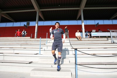 08.09.07 Wales World Cup training... James Hook arrives. 