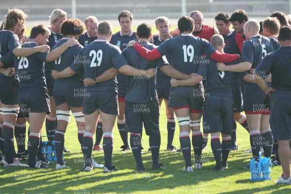 08.09.07 Wales World Cup training... The players in a huddle. 