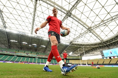 081019 - Wales Rugby Training - Liam Williams during training