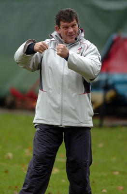 08.11.06 - Wales Rugby Training - Wales Coach, Gareth Jenkins 