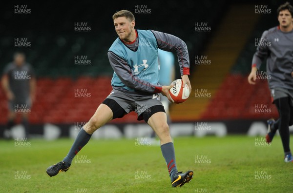 081113 - Wales Rugby Training -Rhys Priestland during training