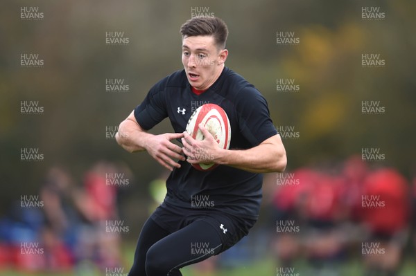 081118 - Wales Rugby Training - Josh Adams during training