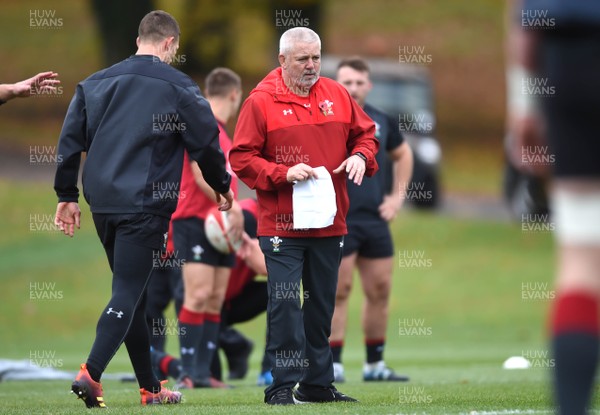 081118 - Wales Rugby Training - Warren Gatland during training
