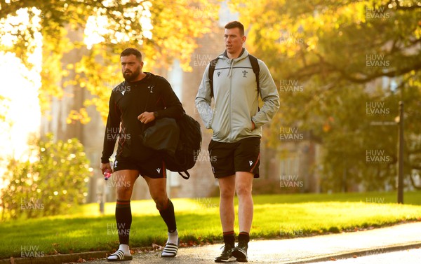 081122 - Wales Rugby Training - Josh MacLeod and Adam Beard during training