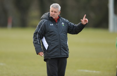 09.02.10 - Wales Rugby Training - Head coach Warren Gatland makes a point during training. 