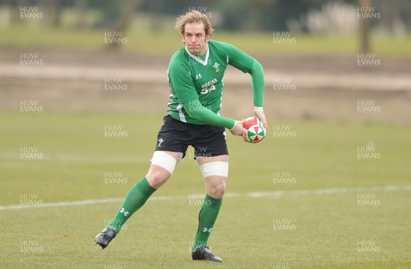 09.02.10 - Wales Rugby Training - Alun Wyn Jones during training. 