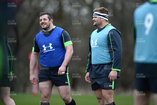 090315 - Wales Rugby Training -Aaron Jarvis and Tomas Francis during training