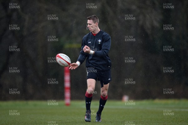 090318 - Wales Rugby Training - Liam Williams during training