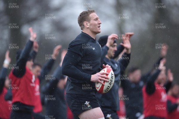 090318 - Wales Rugby Training - Bradley Davies during training