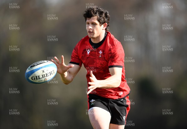 090321 - Wales Rugby Training - Lloyd Williams during training