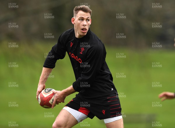 090322 - Wales Rugby Training - Liam Williams during training