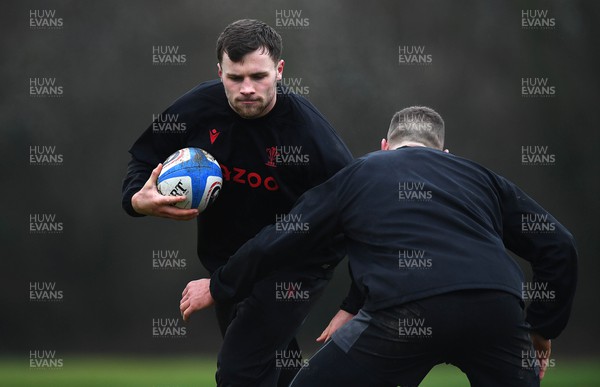 090323 - Wales Rugby Training - Mason Grady during training