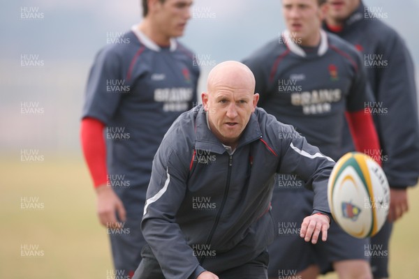 09.06.08 Wales rugby in South Africa... Shaun Edwards during training in Pretoria.  