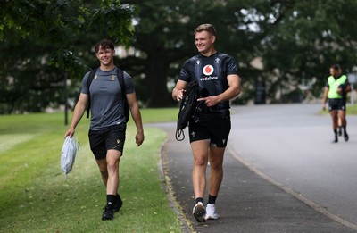 090625 - Wales Rugby Training - Tom Rogers and Taine Plumtree