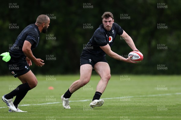 090625 - Wales Rugby Training - James Ratti during training