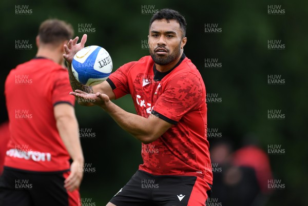 090721 - Wales Rugby Training - Willis Halaholo during training