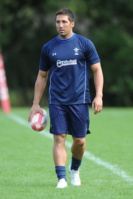 09.08.11 - Wales Rugby Training - Gavin Henson during training. 