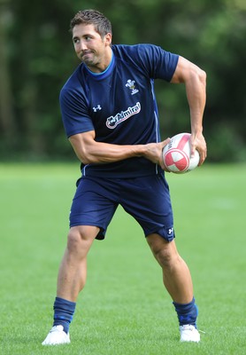 09.08.11 - Wales Rugby Training - Gavin Henson during training. 
