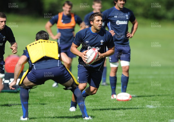 09.08.11 - Wales Rugby Training - Gavin Henson during training. 