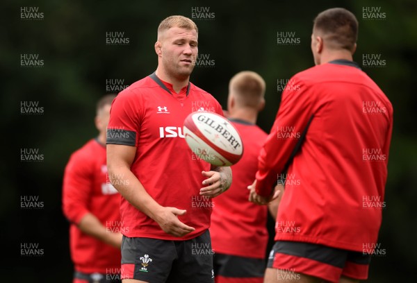 090819 - Wales Rugby Training - Ross Moriarty during training