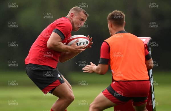 090819 - Wales Rugby Training - Hadleigh Parkes during training