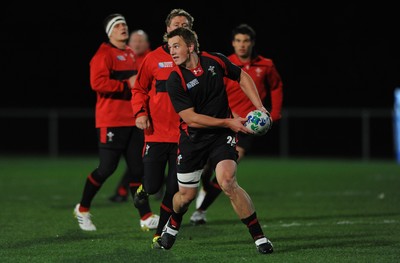09.09.11 - Wales Rugby Training - Jonathan Davies during training. 