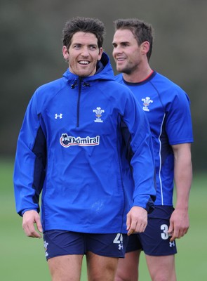 09.11.10 - Wales Rugby Training - James Hook and Lee Byrne during training. 