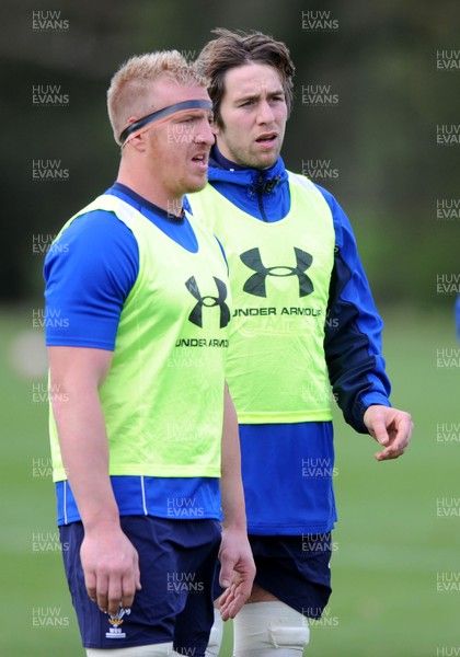 09.11.10 - Wales Rugby Training - Andy Powell and Ryan Jones during training. 