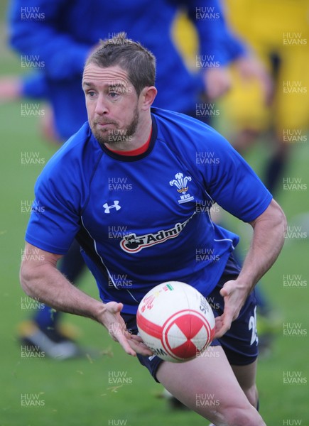 09.11.10 - Wales Rugby Training - Shane Williams during training. 