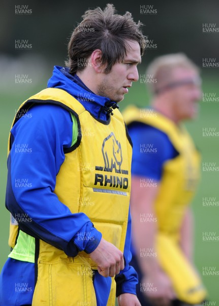 09.11.10 - Wales Rugby Training - Ryan Jones and Andy Powell during training. 