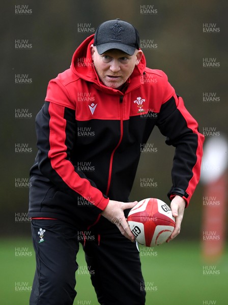 091120 - Wales Rugby Training - Neil Jenkins during training