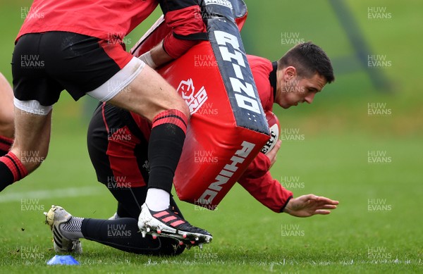 091120 - Wales Rugby Training - Owen Watkin during training