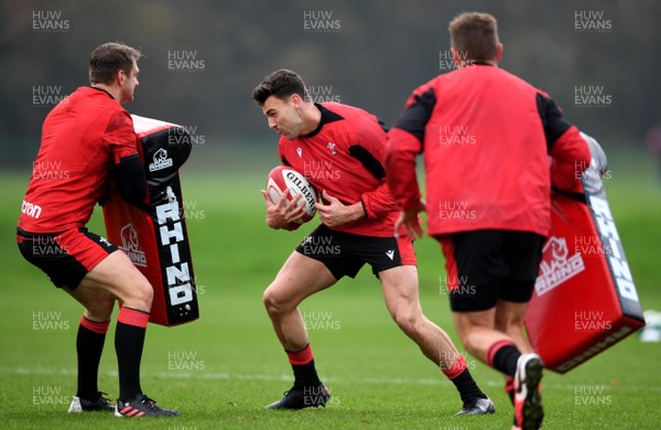 091120 - Wales Rugby Training - Johnny Williams during training