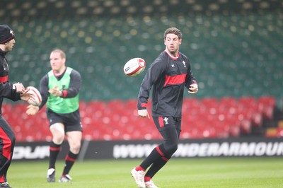 100212   Wales rugby TrainingAlex Cuthbert during training at the Millennium Stadium