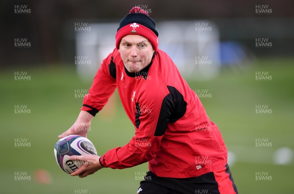 100221 - Wales Rugby Training - Dan Biggar during training