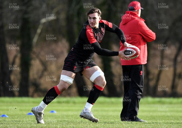 100222 - Wales Rugby Training - Taine Basham during training