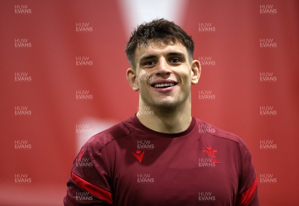 100226 - Wales Rugby Training - Dafydd Jenkins during training