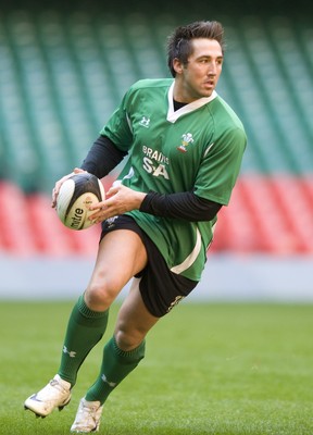 10.03.09 - Wales Rugby Training - Gavin Henson in action during training. 
