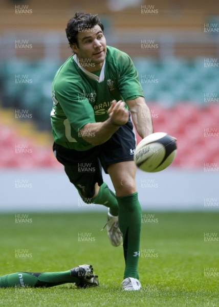 10.03.09 - Wales Rugby Training - Mike Phillips in action during training. 