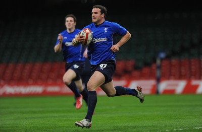 10.03.11 - Wales Rugby Training - Jamie Roberts during training. 