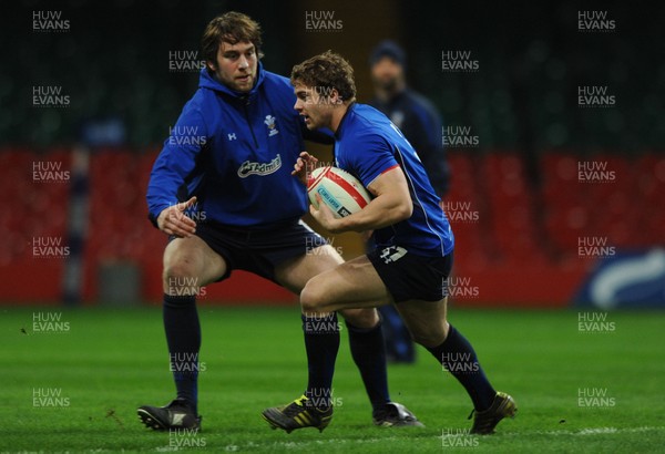 10.03.11 - Wales Rugby Training - Leigh Halfpenny and Ryan Jones during training. 